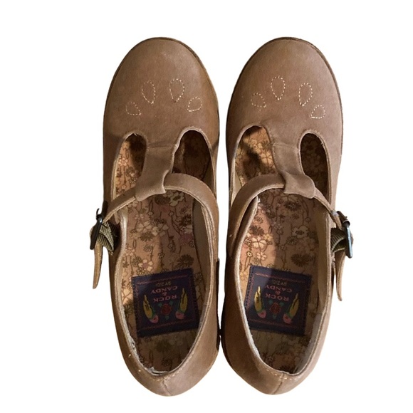 Rock & Rose By Zigi Tan T-Strap Wedges Size 7.5 - Picture 6 of 9